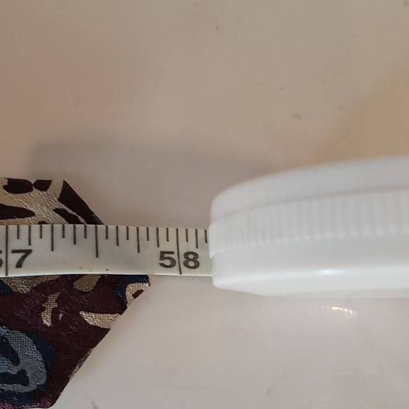 Artisphere Charles Vinson 100 Silk Abstract Pattern Neck Tie - Picture 7 of 7